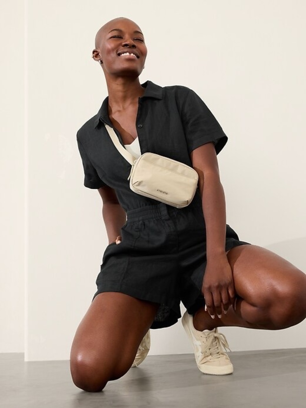 ATHLETA • NWT linen romper in black short sleeve v-neck Small 853179